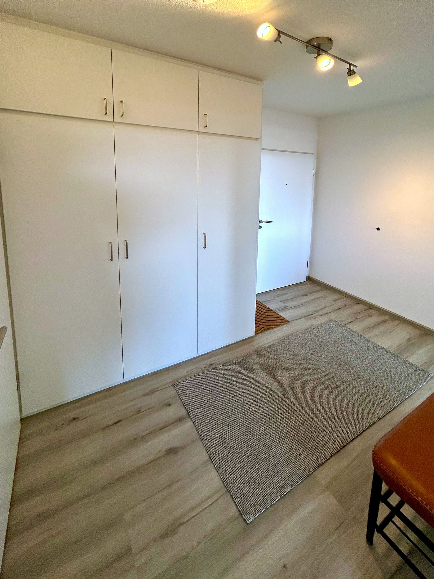 Flur mit Einbauschrank